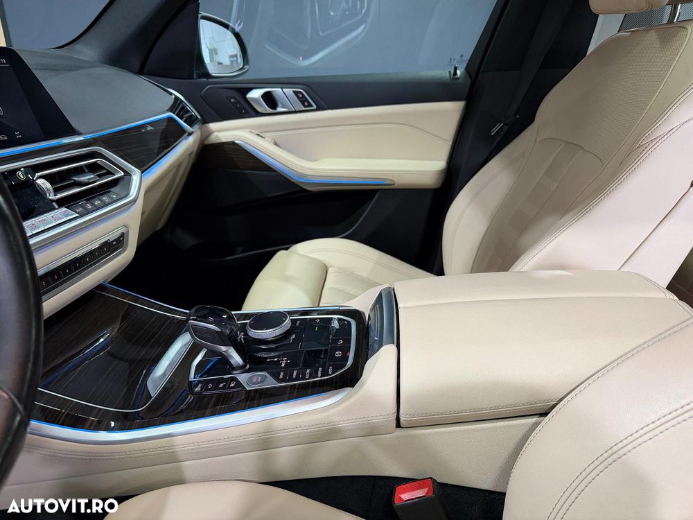 BMW X5 xDrive45e - 29