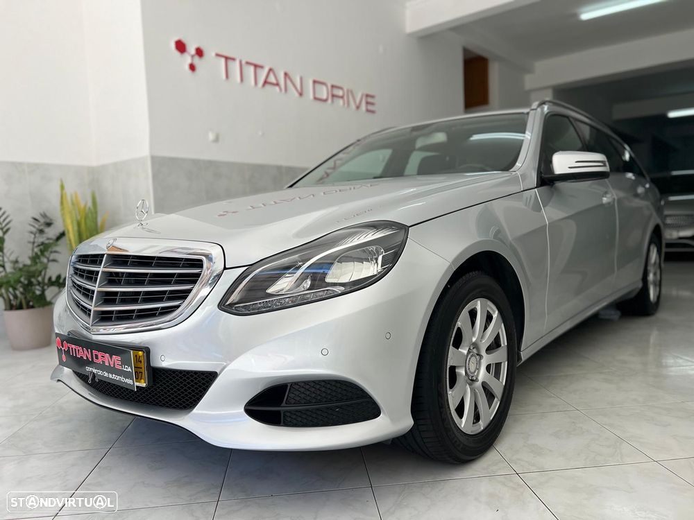 Mercedes-Benz E 300 Bluetec Hybrid Elegance - 1