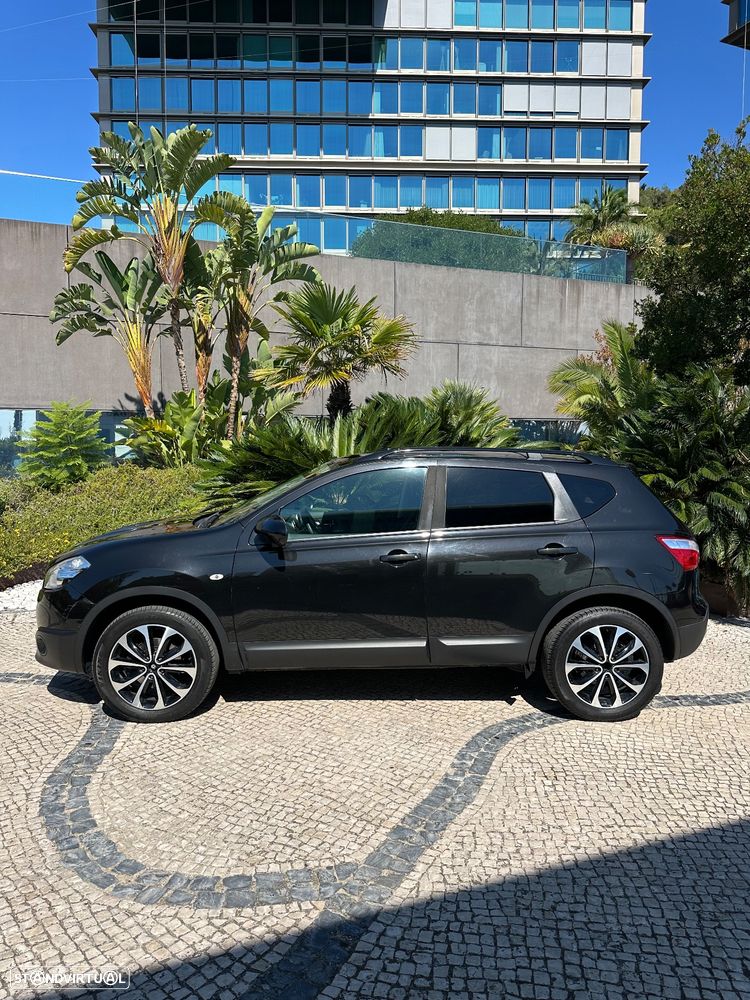 Nissan Qashqai 1.6 dCi Tekna Premium 17 Pele S Alcantara - 4