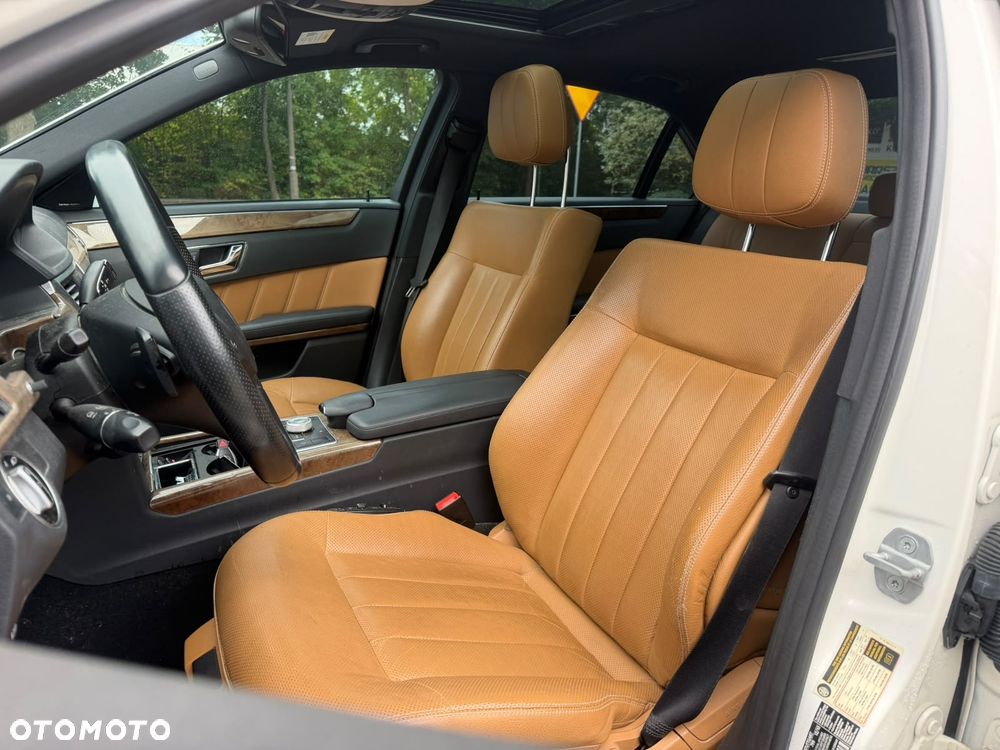 Mercedes-Benz Klasa E 500 4-Matic Avantgarde - 12