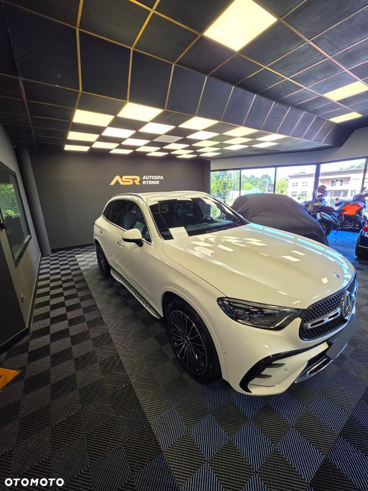 Mercedes-Benz GLC 300 mHEV 4-Matic AMG Line - 17