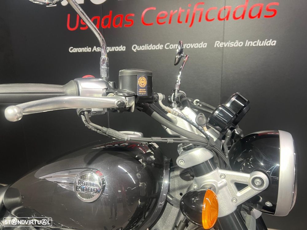 Royal Enfield Super Meteor 650 - 4