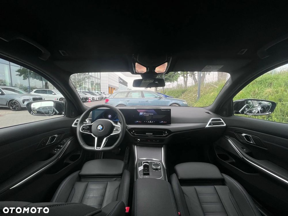 BMW Seria 3 320d xDrive mHEV - 21