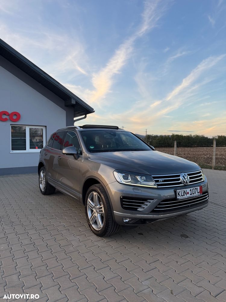Volkswagen Touareg - 2