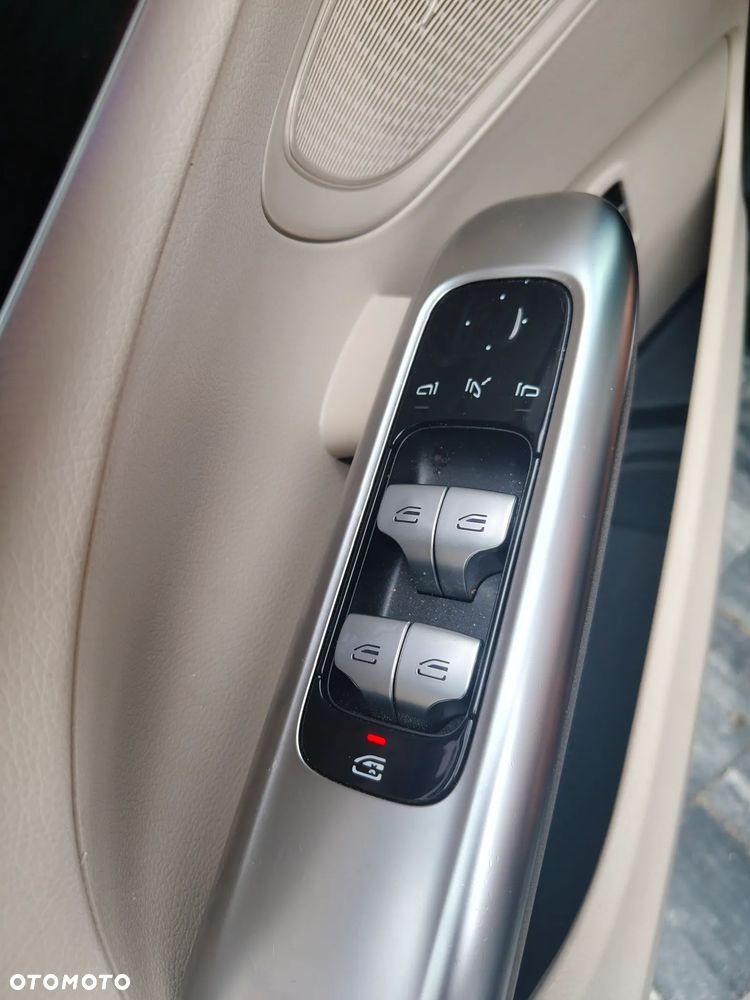 Mercedes-Benz Klasa C 220 d mHEV 4-Matic Avantgarde - 10