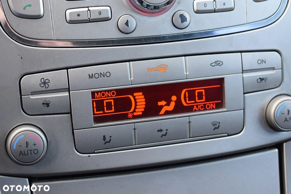 Ford Mondeo 1.6 Ti-VCT Trend - 21