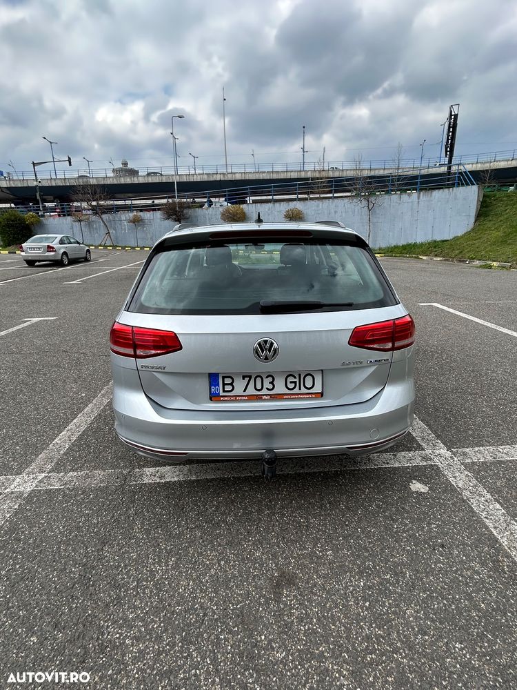Volkswagen Passat 2.0 TDI DSG (BlueMotion Technology) Comfortline - 2