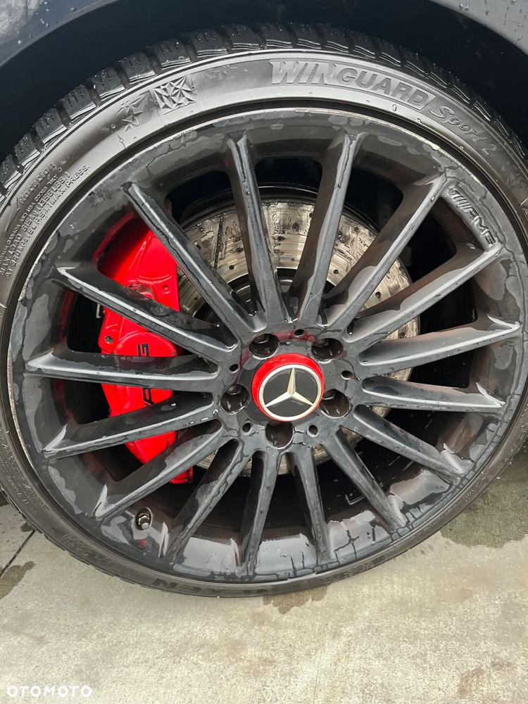 Mercedes-Benz CLA 45 AMG 4-Matic - 18