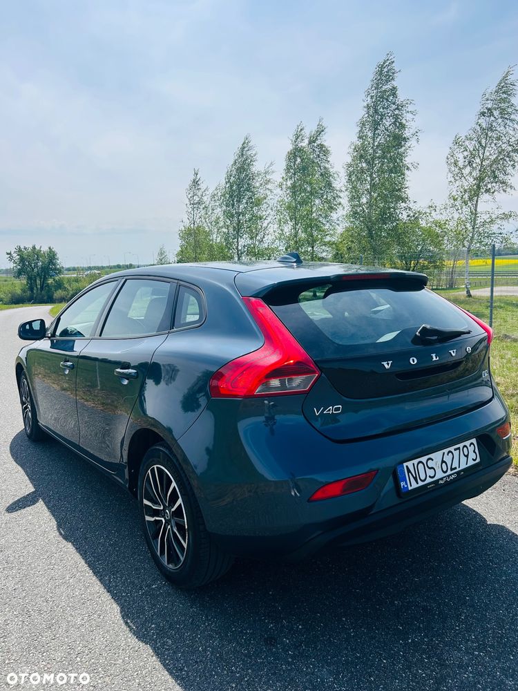Volvo V40 D2 - 3