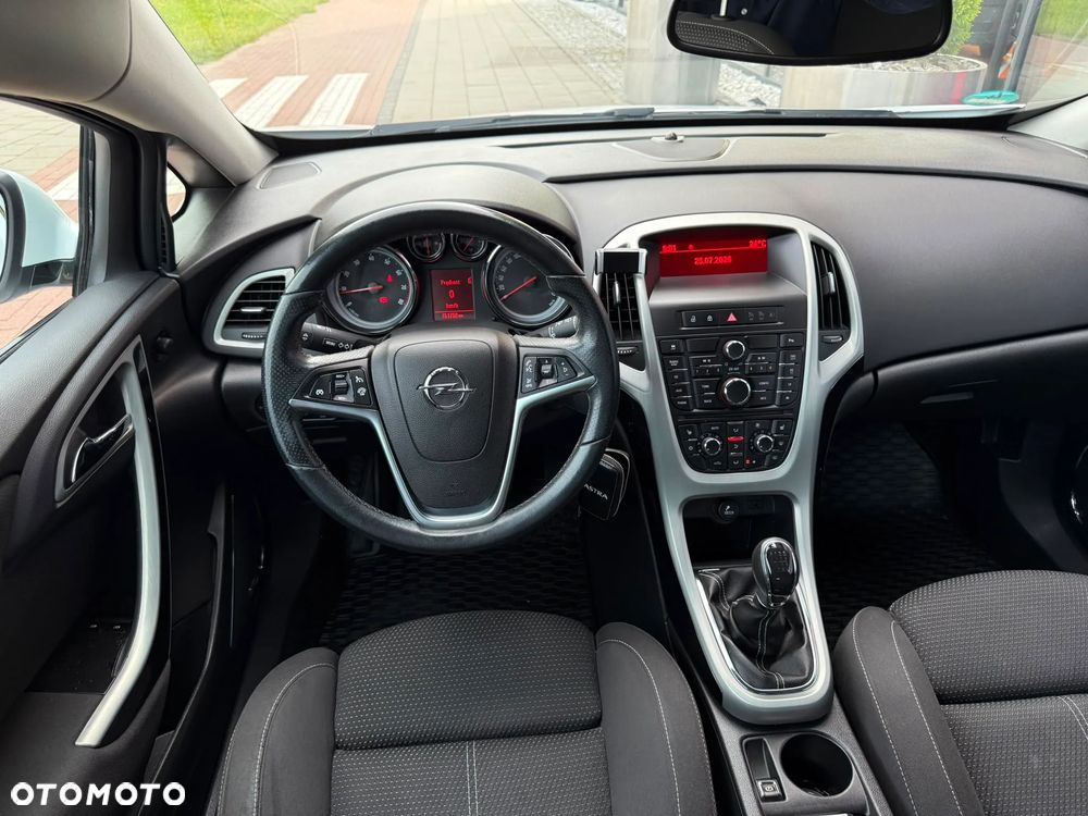 Opel Astra 1.6 Turbo Sport - 19