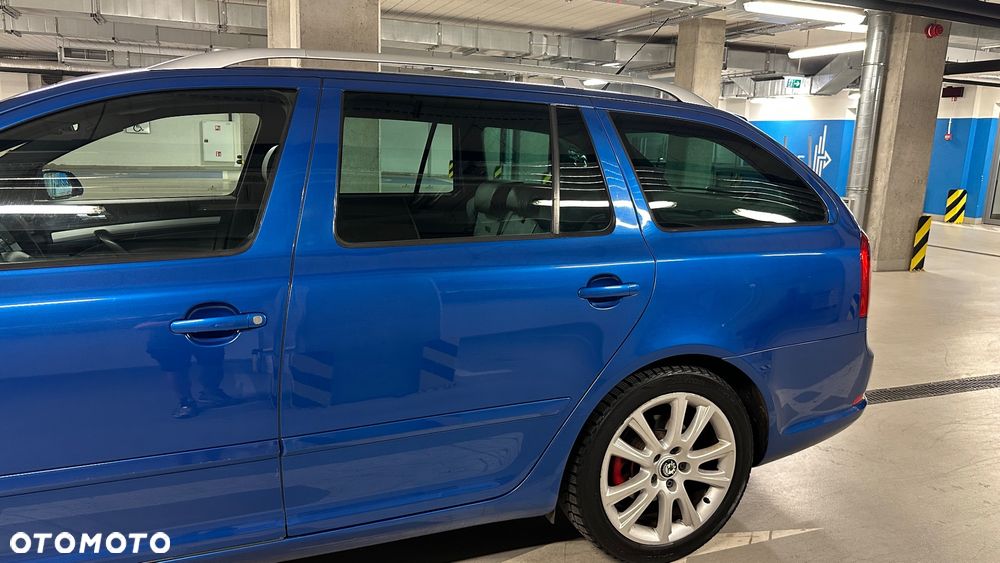 Skoda Octavia 2.0 TDI DPF RS - 33