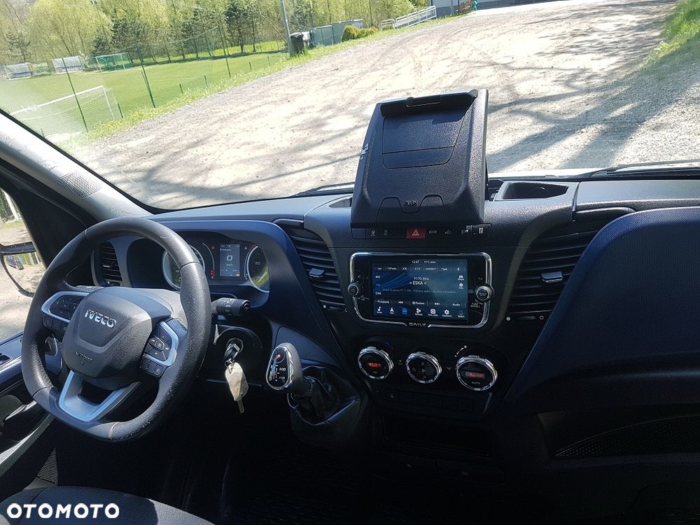 Iveco DAILY - 17