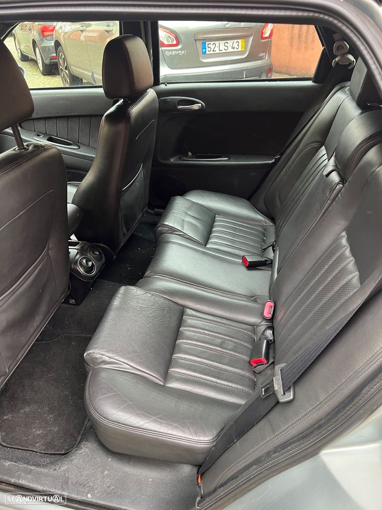 Alfa Romeo 156 Sportwagon 1.9 JTD 16V Progression - 11