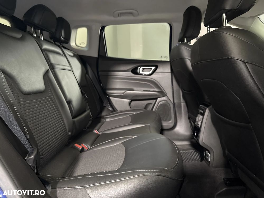 Jeep Compass - 13