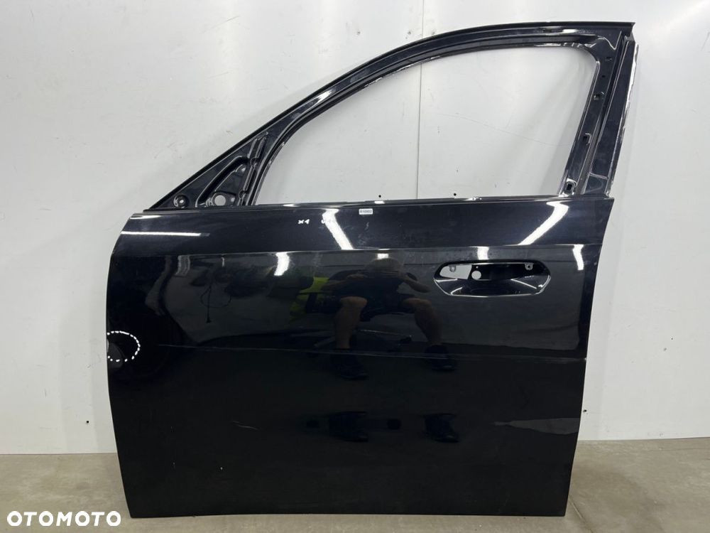 Drzwi BMW X1 U11 22r.-> lewe przednie lewy przód 1300170 - 1