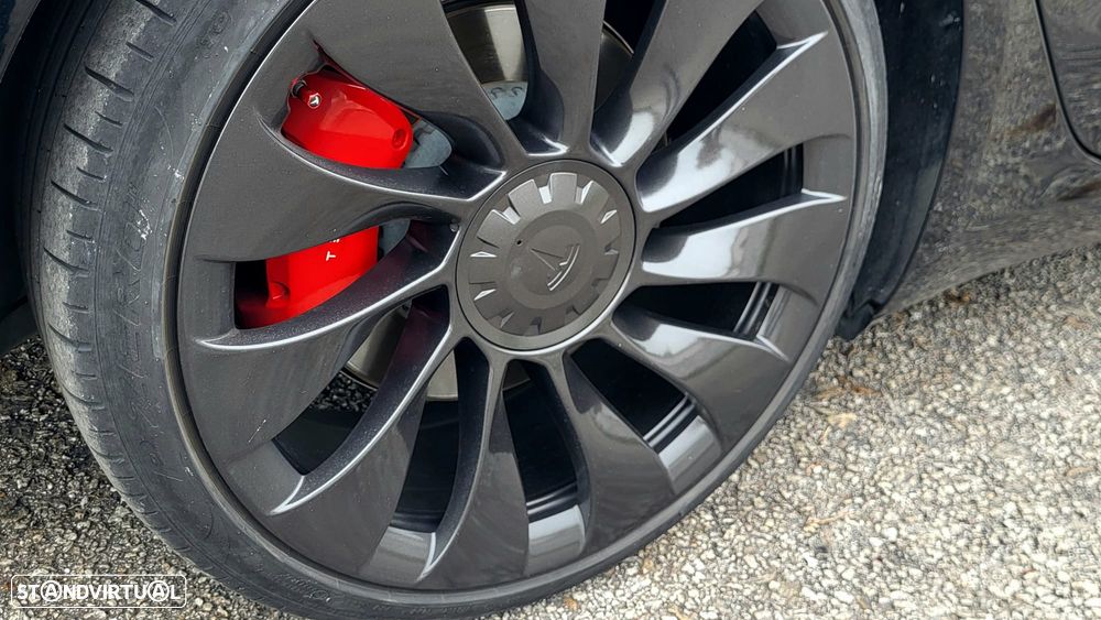 Tesla Model 3 Performance Dual Motor AWD - 16