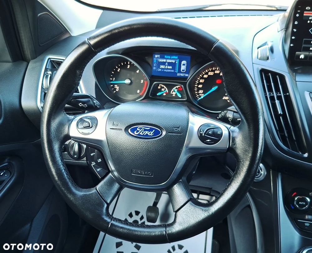 Ford Kuga 2.0 TDCi 4x4 Titanium - 37