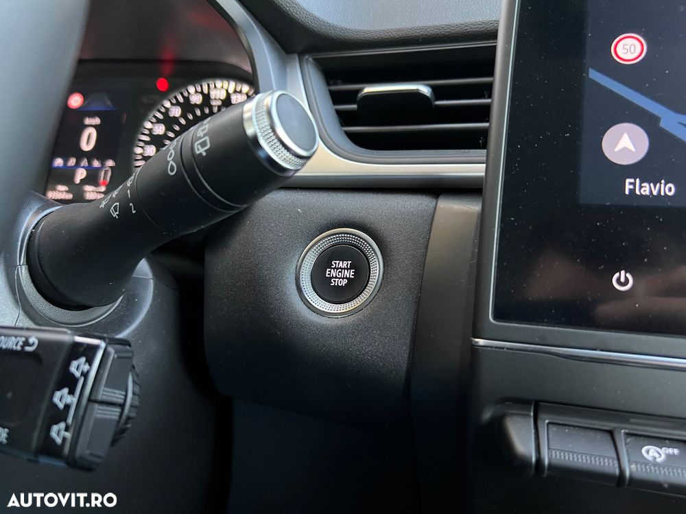 Renault Captur TCe 130 EDC GPF BUSINESS EDITION - 19