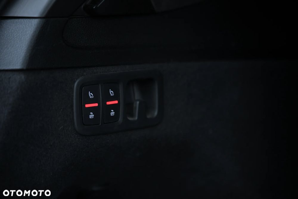 Audi Q7 55 TFSI quattro tiptronic S line - 30