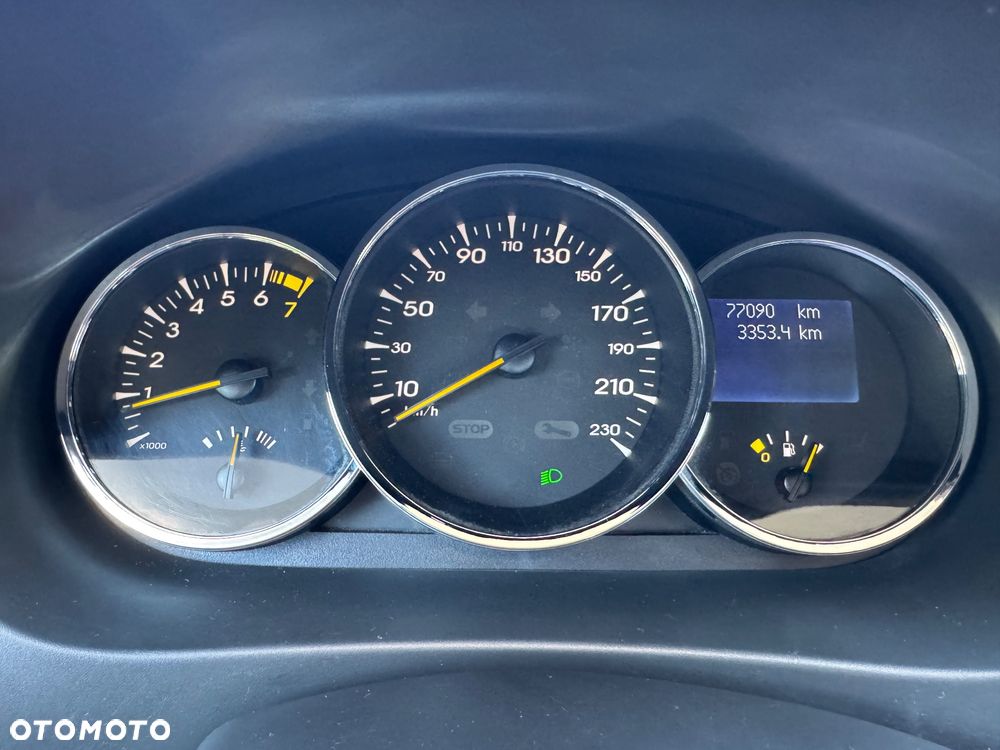Renault Fluence - 12