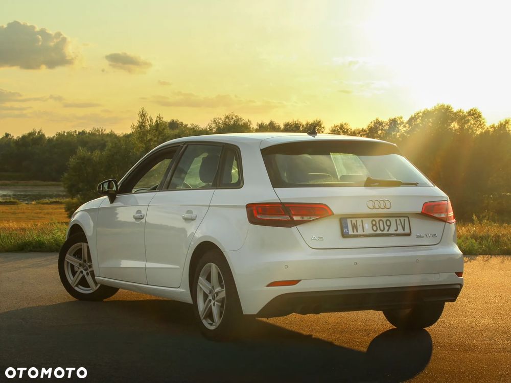 Audi A3 Sportback 35 TFSI S tronic - 14