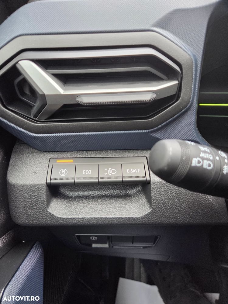 Dacia Duster TCe 130 4X2 MHEV Journey - 11