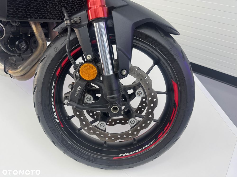 Honda Hornet - 9