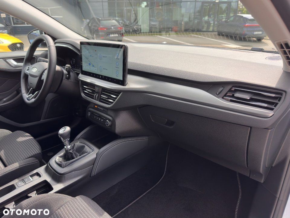 Ford Focus - 17