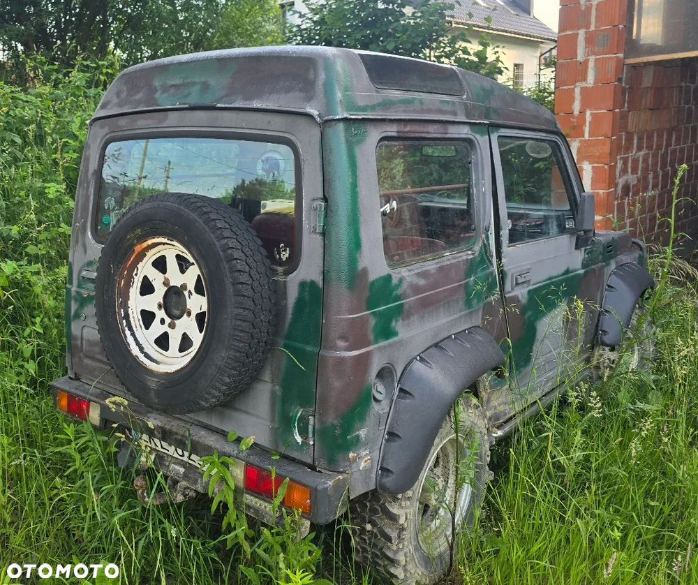 Suzuki Samurai - 3