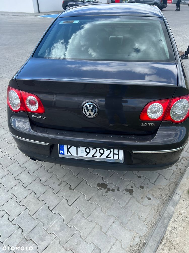 Volkswagen Passat 2.0 TDI DPF Comfortline DSG - 10