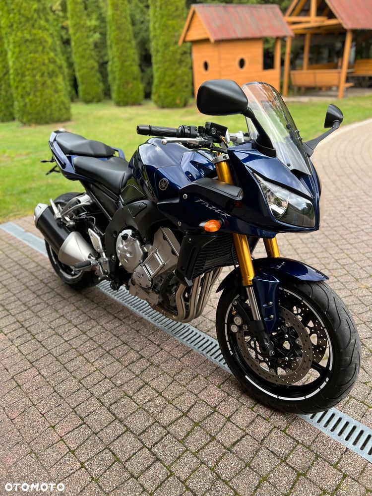 Yamaha FZ - 6