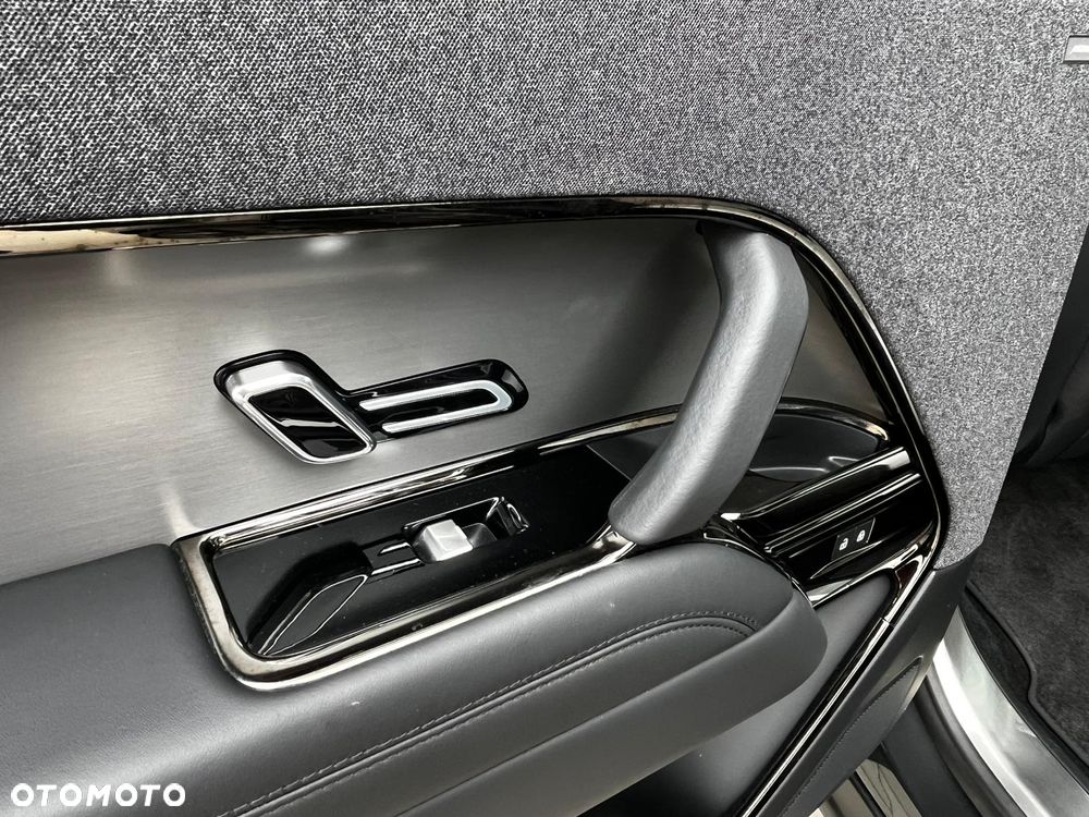 Land Rover Range Rover Sport S 3.0 D300 mHEV Dynamic SE - 27