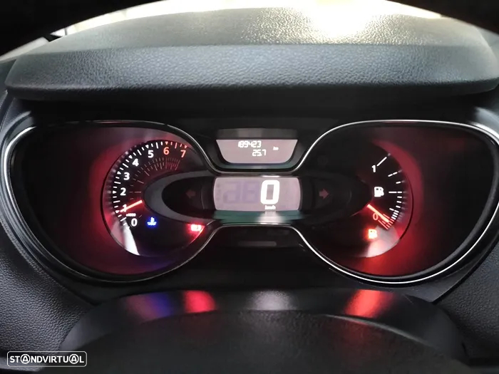 Renault Captur (ENERGY) TCe 90 LIMITED - 23