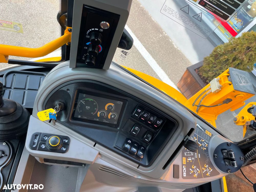 JCB 3 CX - 10