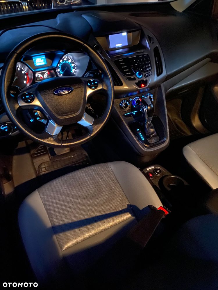 Ford Transit - 19