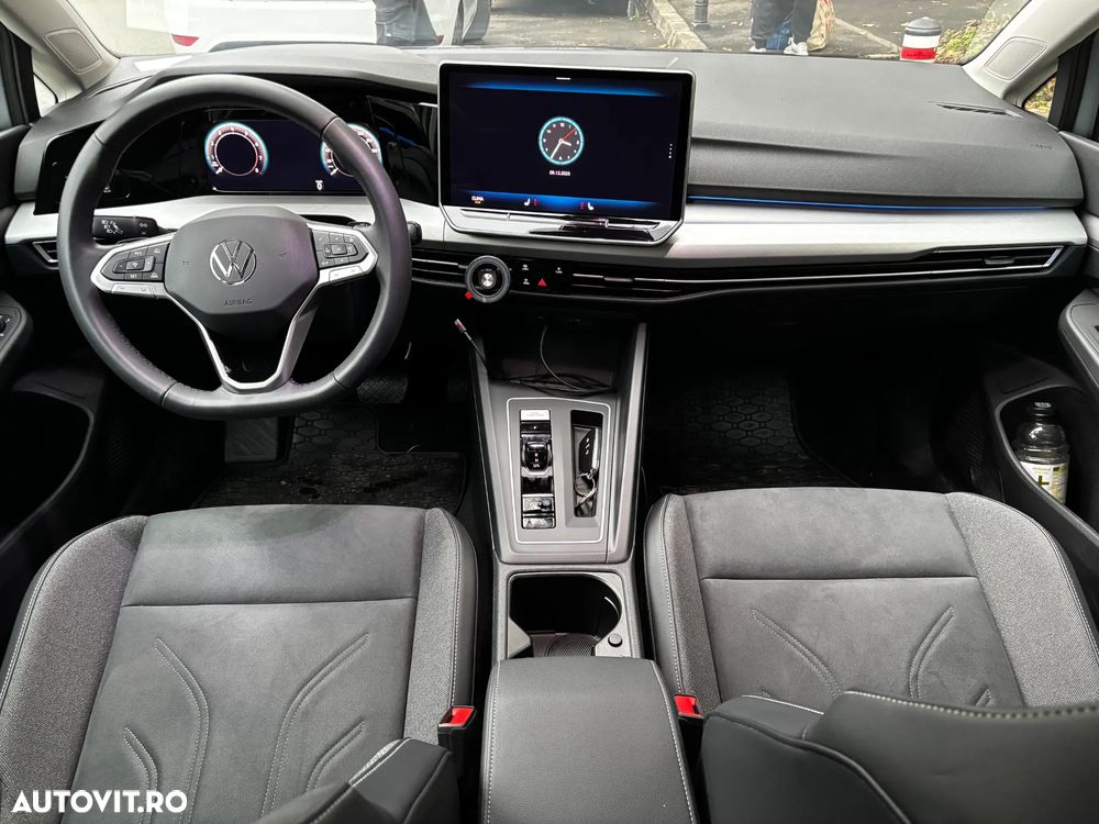 Volkswagen Golf 1.5 eTSI DSG MHEV Life - 14