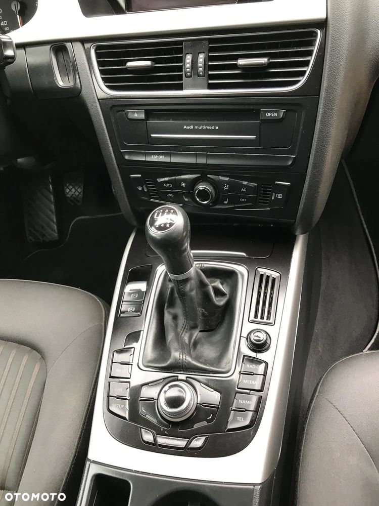 Audi A4 Avant 1.8 TFSI Ambiente - 4