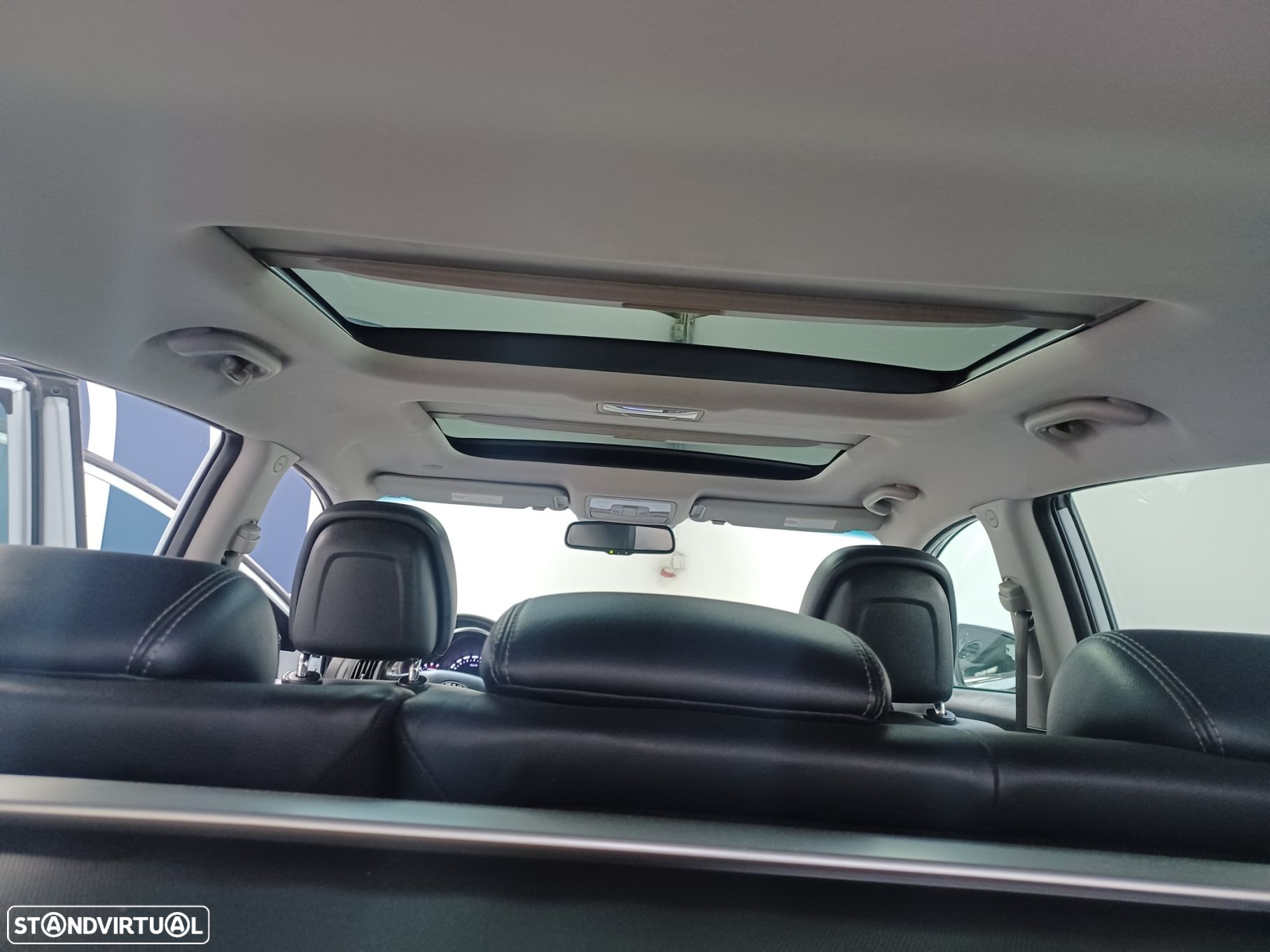 Kia Sportage 2.0 CRDI TX - 21