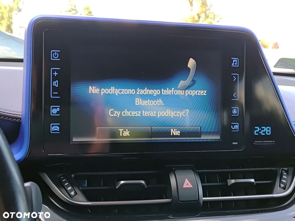 Toyota C-HR 1.2 T Dynamic - 16