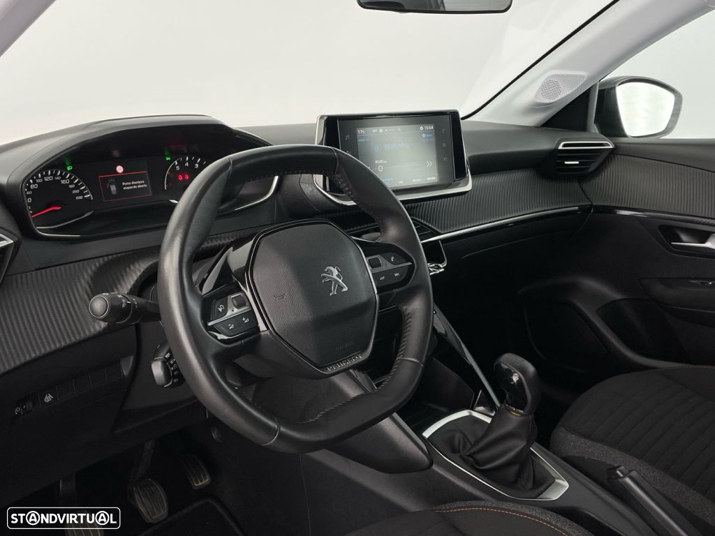 Peugeot 208 1.2 PureTech Active Pack - 17