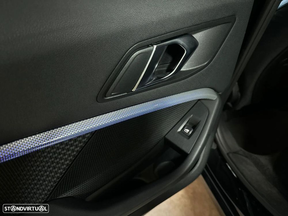 BMW 116 d Aut. Advantage - 32