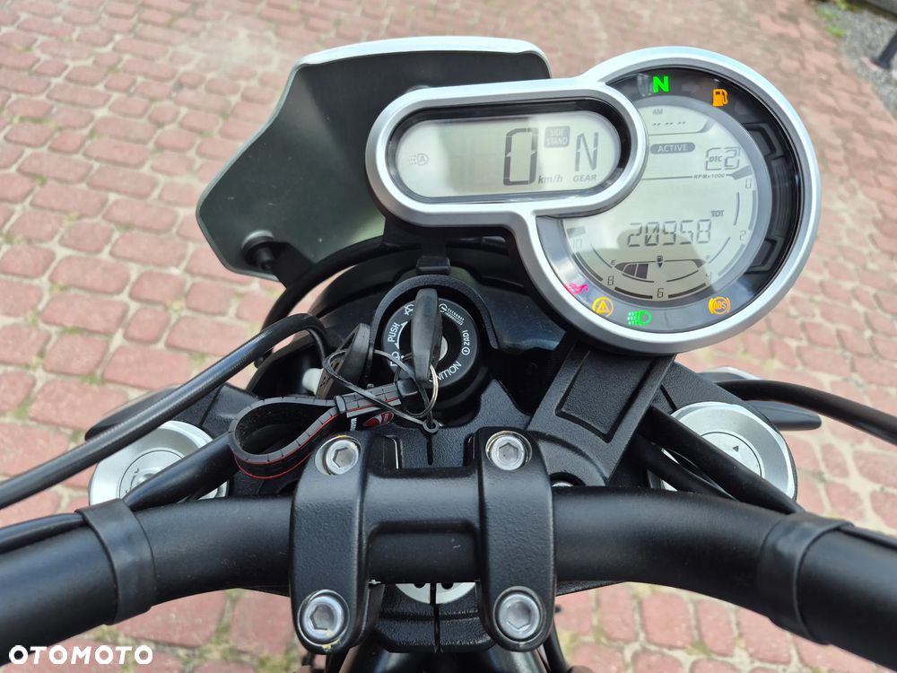 Ducati Scrambler - 11