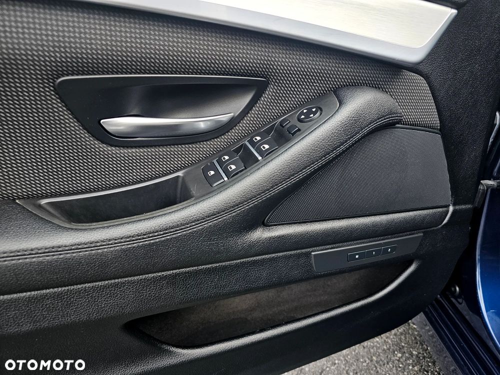 BMW Seria 5 520d - 27