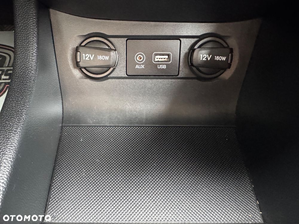 Hyundai i20 - 27