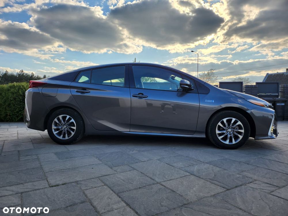 Toyota Prius 1.8 Hybrid Executive - 4