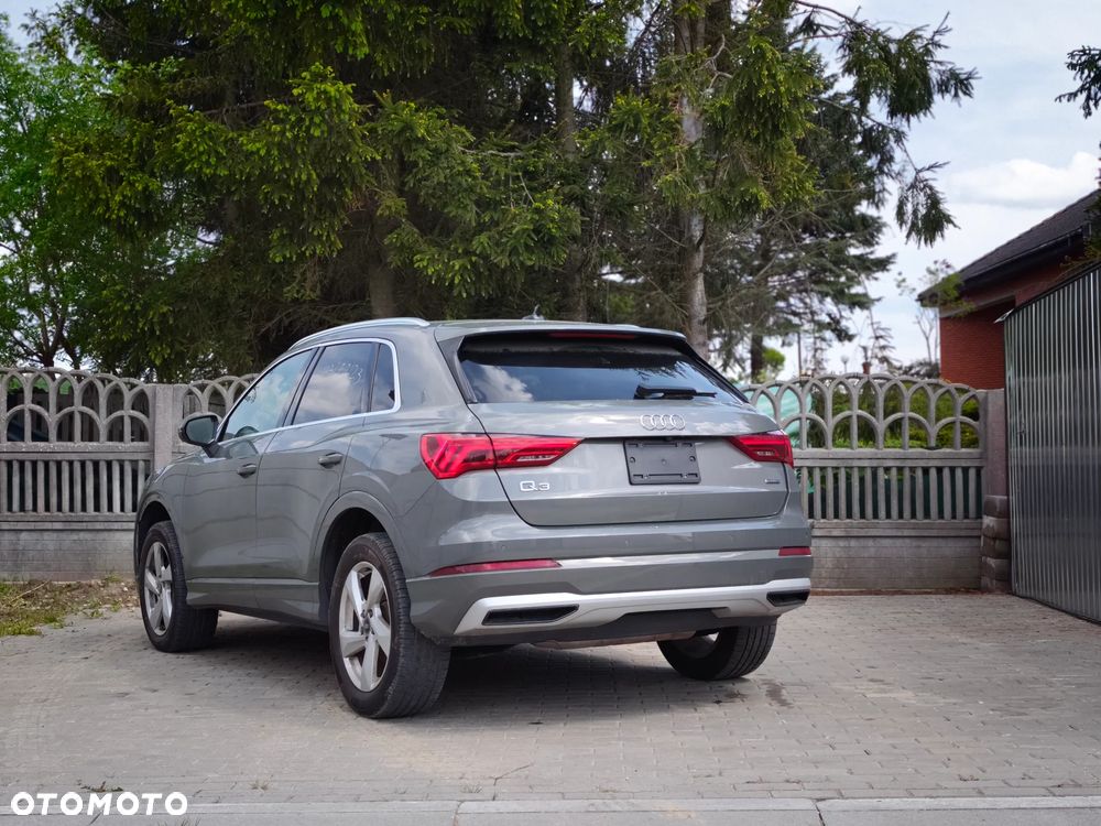 Audi Q3 40 TFSI Quattro S tronic advanced - 3