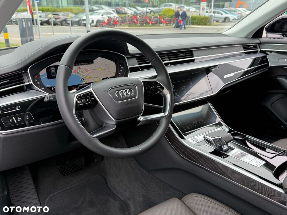 Audi A8 - 13