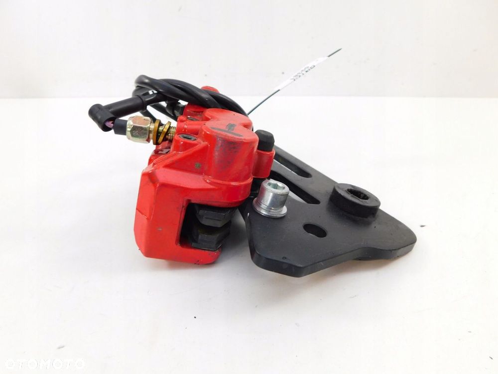 BENELLI BN 125 ZACISK HAMULCA TYŁ - 3