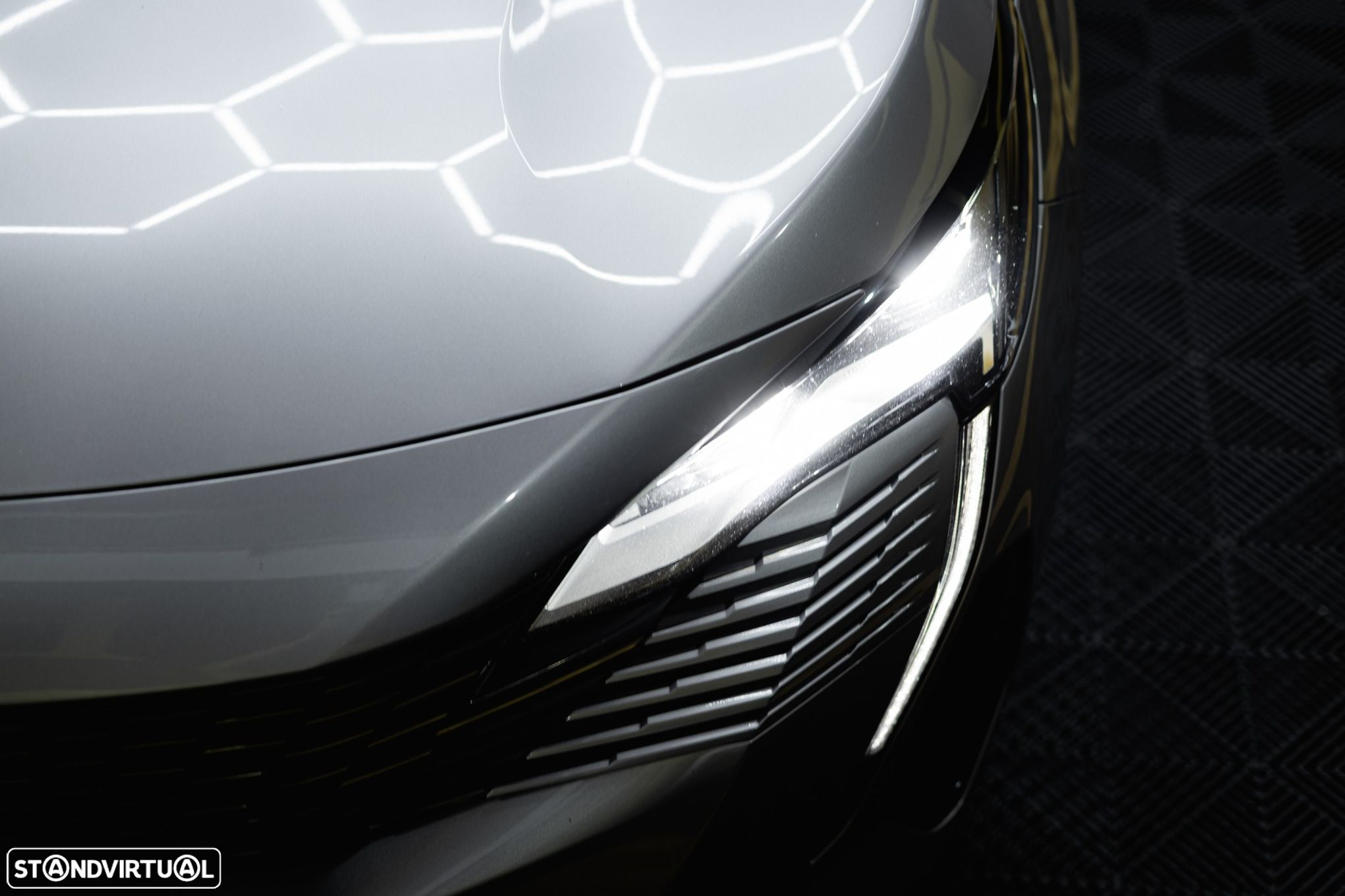 Peugeot 5008 BlueHDI 130 EAT8 Allure - 15