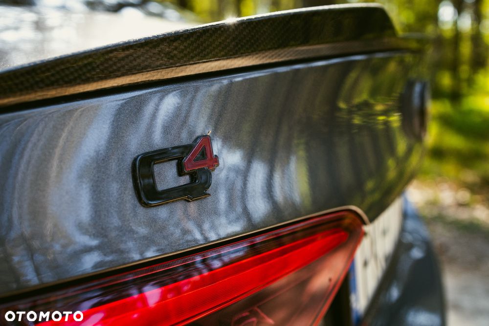 Alfa Romeo Giulia 2.0 Turbo 16V AT8-Q4 Veloce - 20